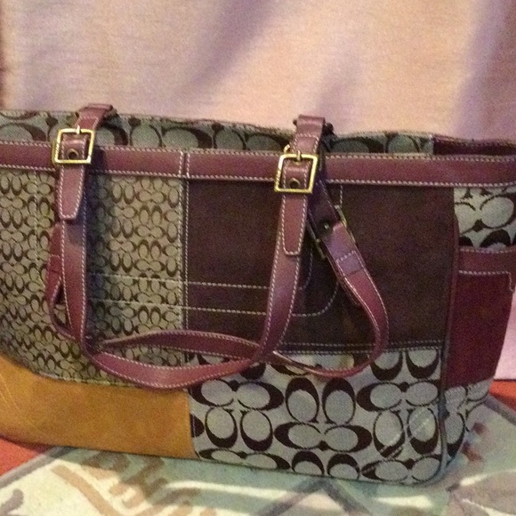 Coach Bag - Picture 7 of 14